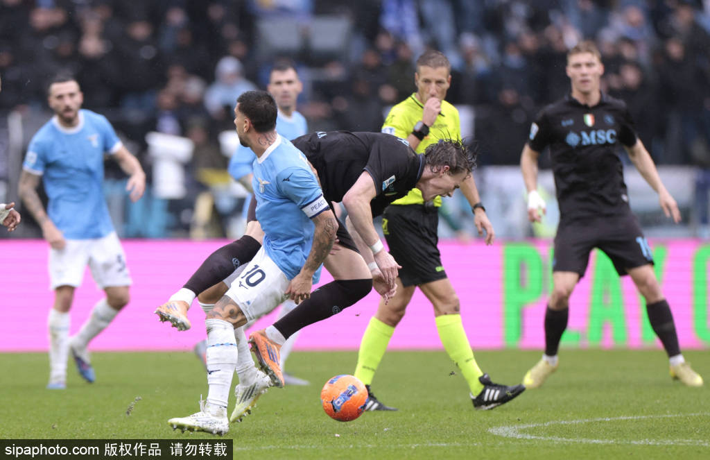 迪洛伦佐膝盖重伤疑云：这位意甲明星的复出之路将面临怎样的挑战？
