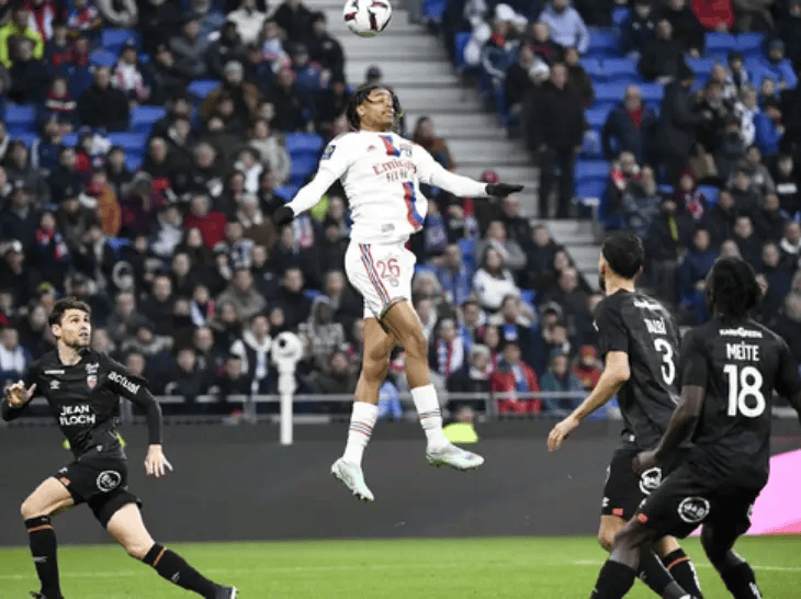 法甲:里昂VS里尔,今日最新比分预测