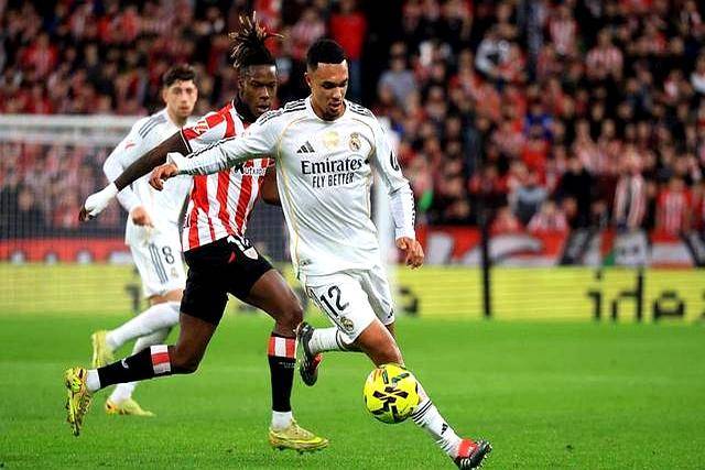 警告阿韦洛亚!敢动皇马高层钦点的英格兰天才,你主帅位置坐得稳?