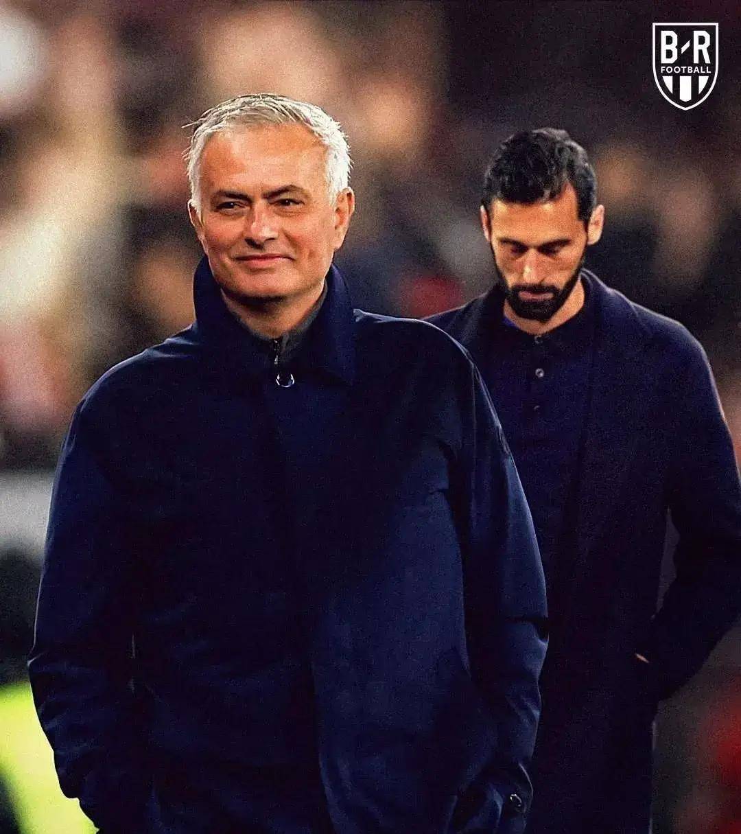 2-1逆转!穆里尼奥点将17岁小将,比作德罗巴,本菲卡21场不败!